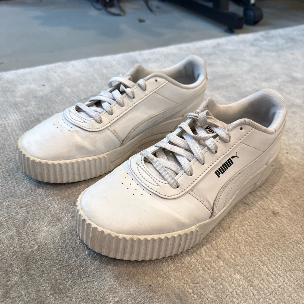 Puma White Sneakers women’s size 8 no box used